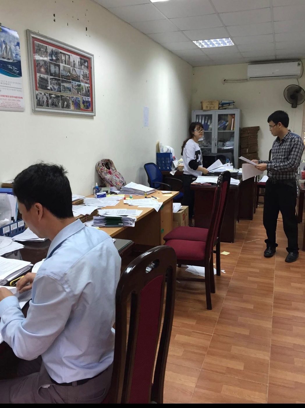 Recruitment office processing worker dossiers