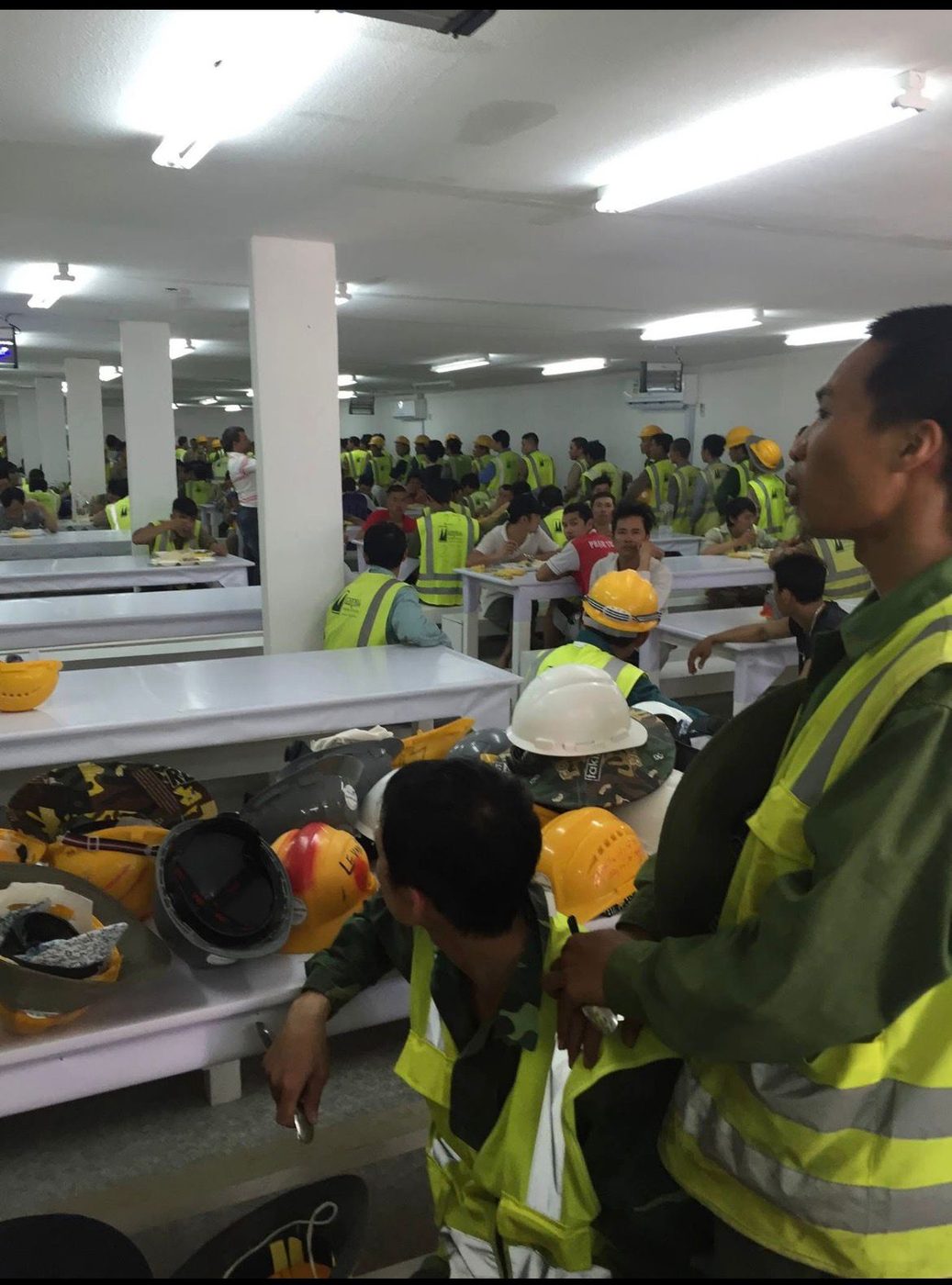 Mealtime at the site canteen
